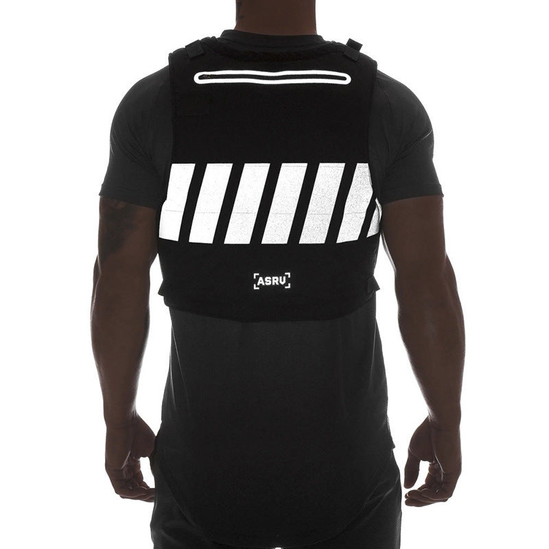 Multifunctional Tactical Vest with Reflective Design