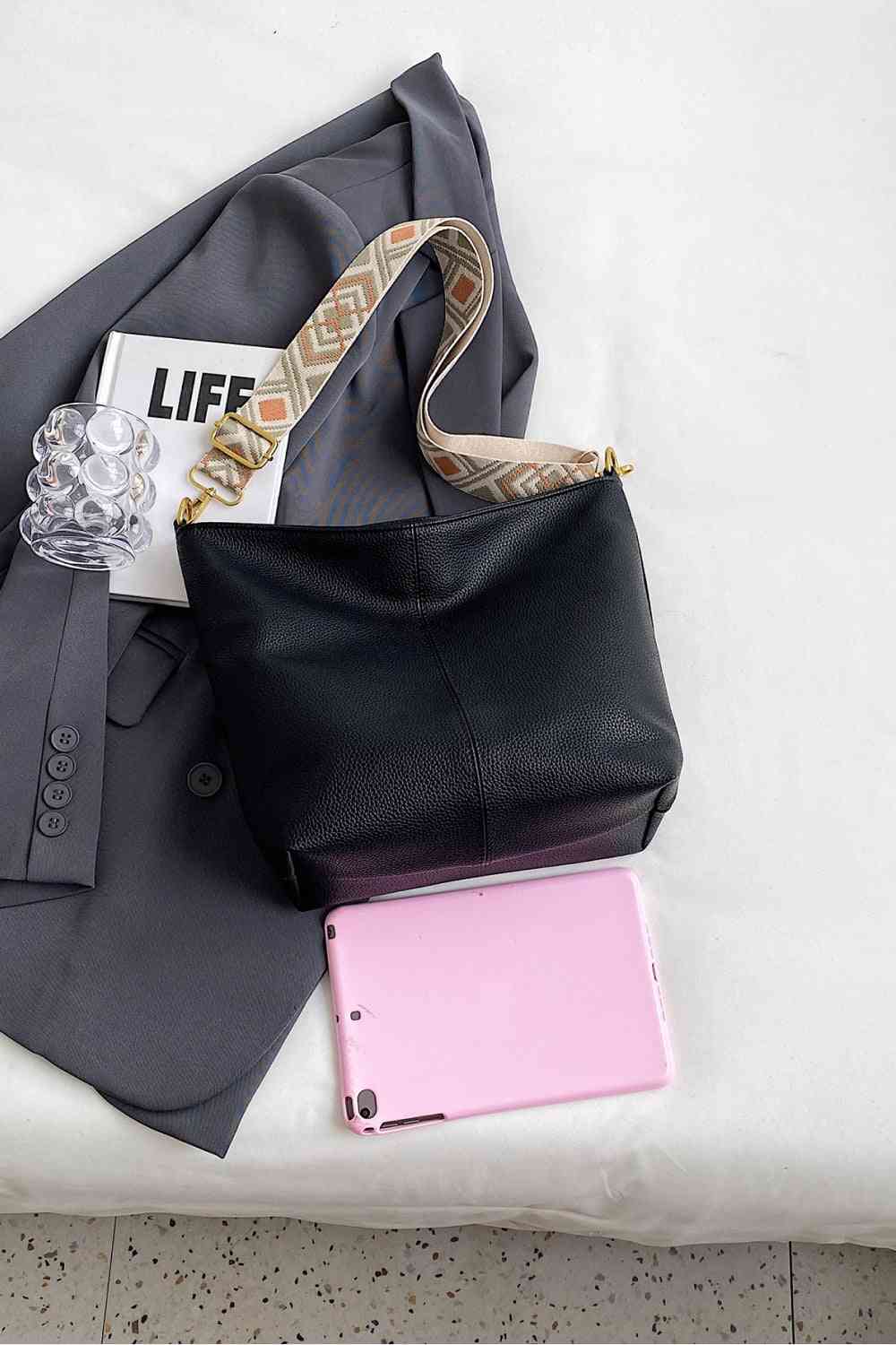 Meg Shoulder Bag-